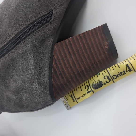 Franco Fortini Gray Suede Block Heel Booties Buckle Ankle Boots 6.5 - Picture 7 of 7